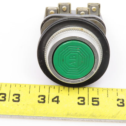 Allen Bradley 800T-A2A 600V Momentary Contact Green Push Button Switch