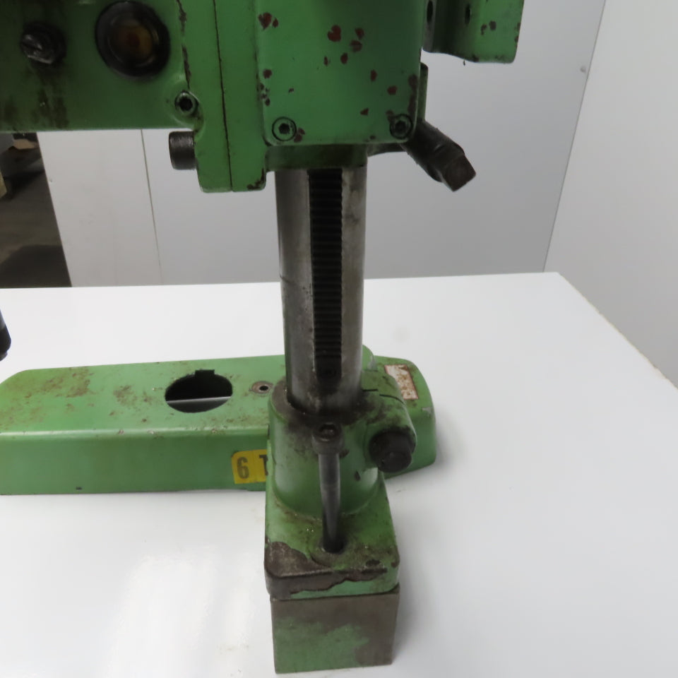 Automation Associates NAT8 Single Column Drilling Tapping Head Belt Driven