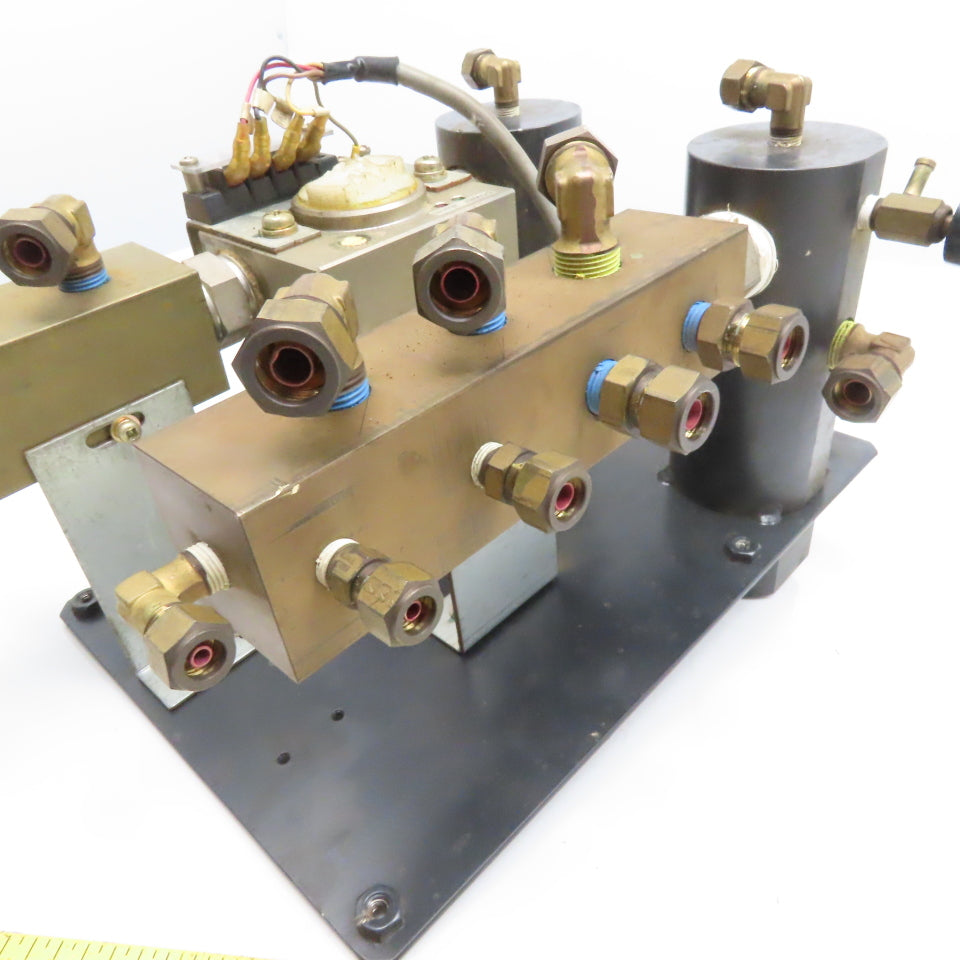Fanuc A04B-0813-C420 Atsuryu DFS-120FN Laser Digital Flow Switch
