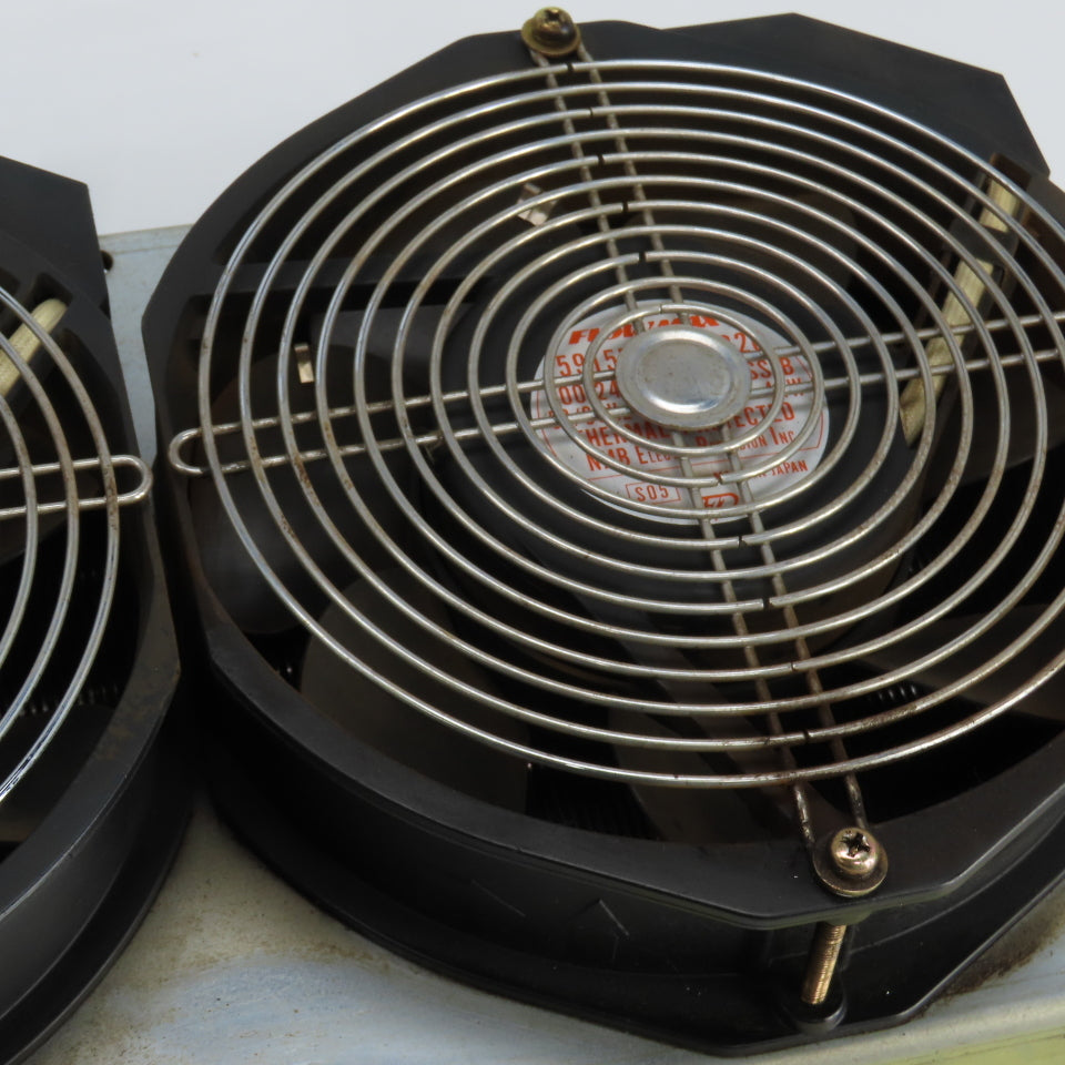Fanuc A04B-0810-D369 C2000C Heat Exchanger With Fan