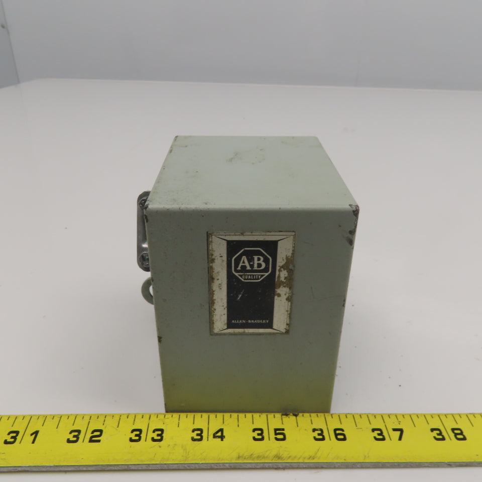 Allen Bradley 830-C5-204 Pressure Switch 600V Poly Phase 150PSI Cut Out