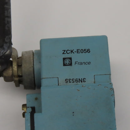 Telemecanique ZCK-E056 XCK-J 300V Limit Switch Touch Probe Operating Head