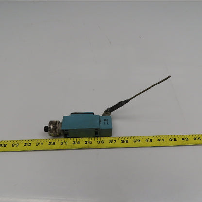 Telemecanique ZCK-E056 XCK-J 300V Limit Switch Touch Probe Operating Head