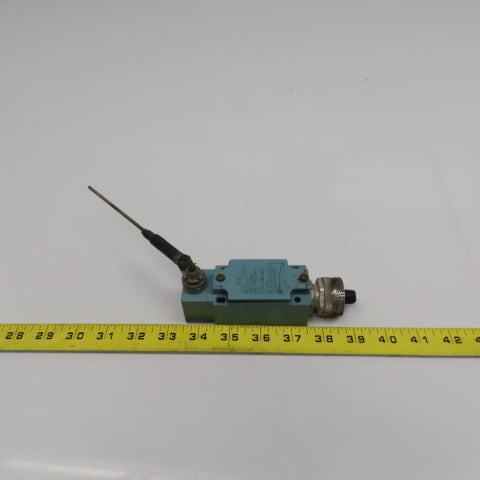 Telemecanique ZCK-E056 XCK-J 300V Limit Switch Touch Probe Operating Head