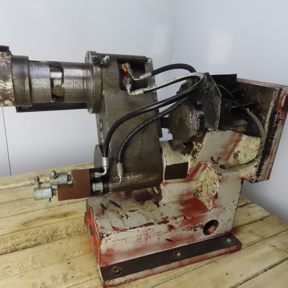 Mazak Tool Changer Assembly From a AJV-32/Y CNC Boring Machine
