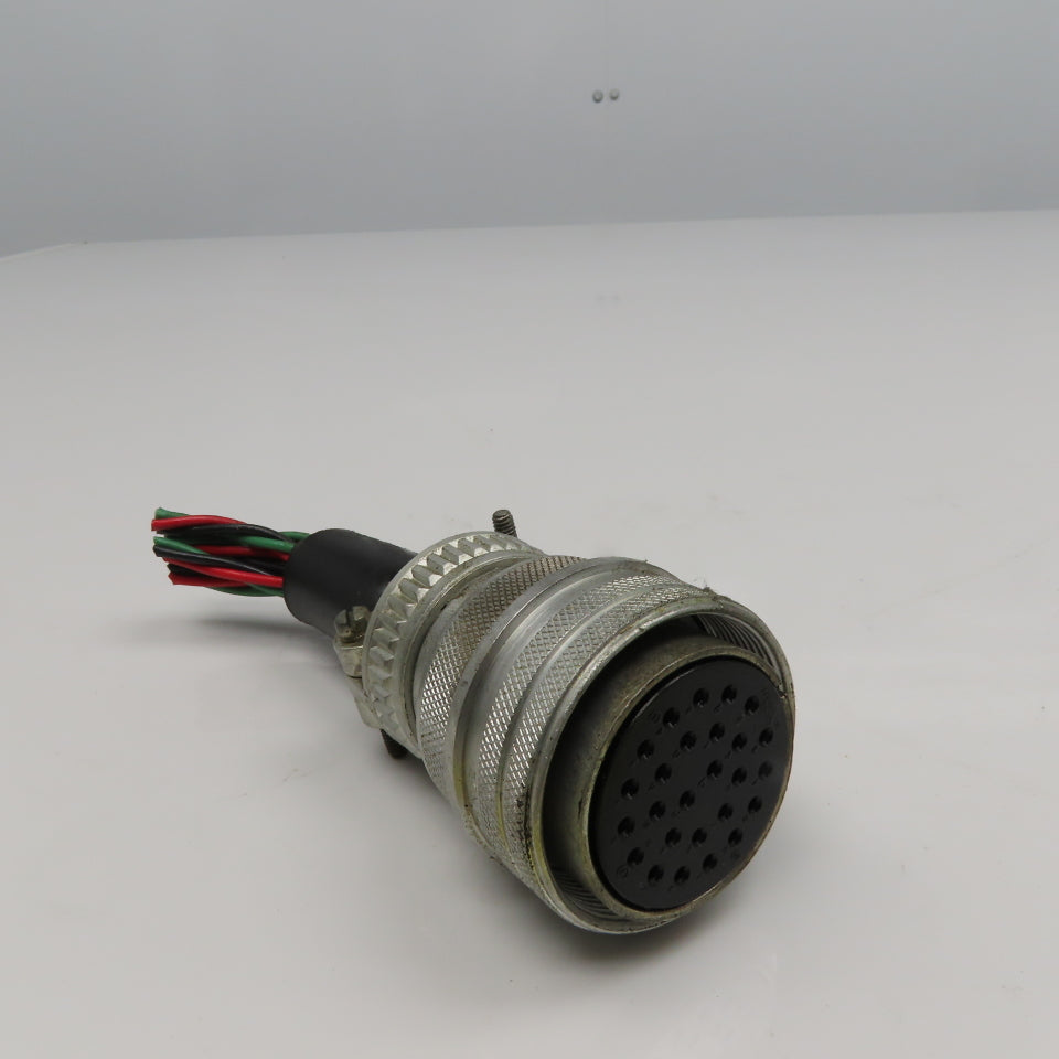 Amphenol 3057-16A 28-12S 26 Position Solder Cup Female Circular Connector