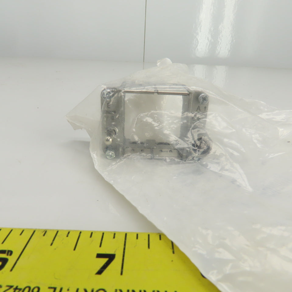 Phoenix Contact HC-M-B06-MF-H Module Carrier Frame Lot Of 2