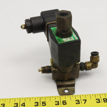 CKD AG33-01-1 1/8" NPT Solenoid Valve 110V Coil