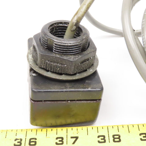 Banner OTBA5L Momentary Action Optical Touch Button Sensor 120VAC