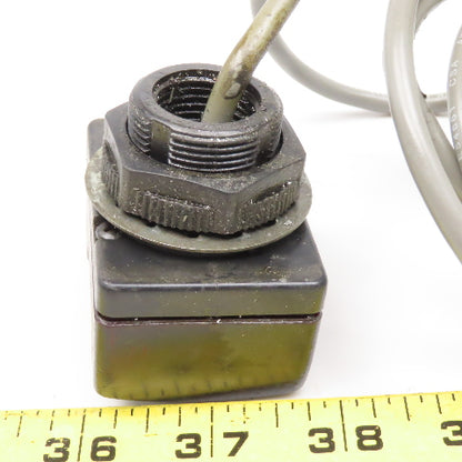Banner OTBA5L Momentary Action Optical Touch Button Sensor 120VAC