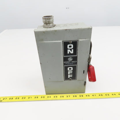 General Electric TH4321 30A 240V 7.5Hp 3 Pole Fused Safety Disconnect