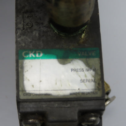 CKD 5/3 Way Single Solenoid Pneumatic Directional Selex Valve 110V Coil