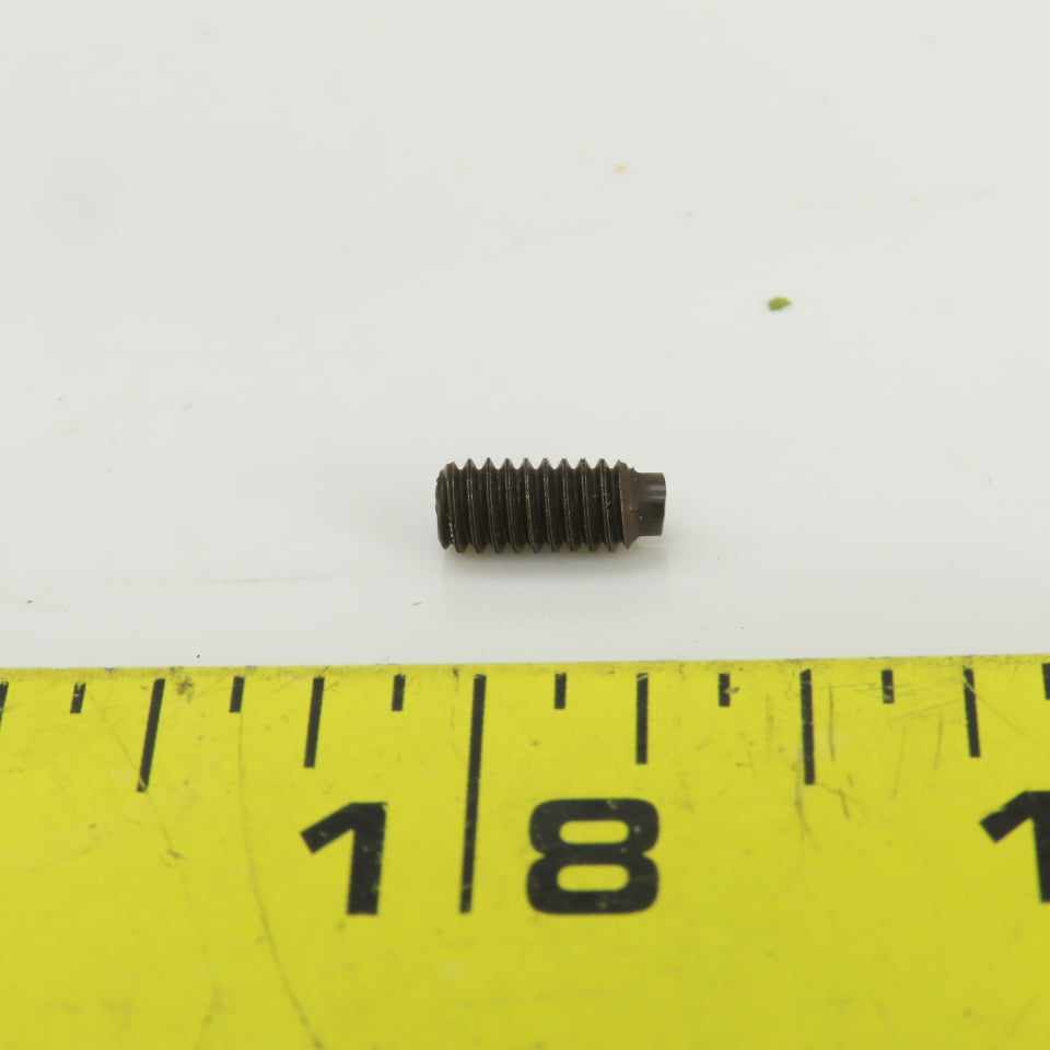 Half Dog Set Screw #8-32 x 3/8 Alloy Lot Of 465"