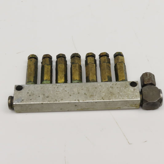 8 Port Piston Lubricator Manifold For 5/32" OD Tube