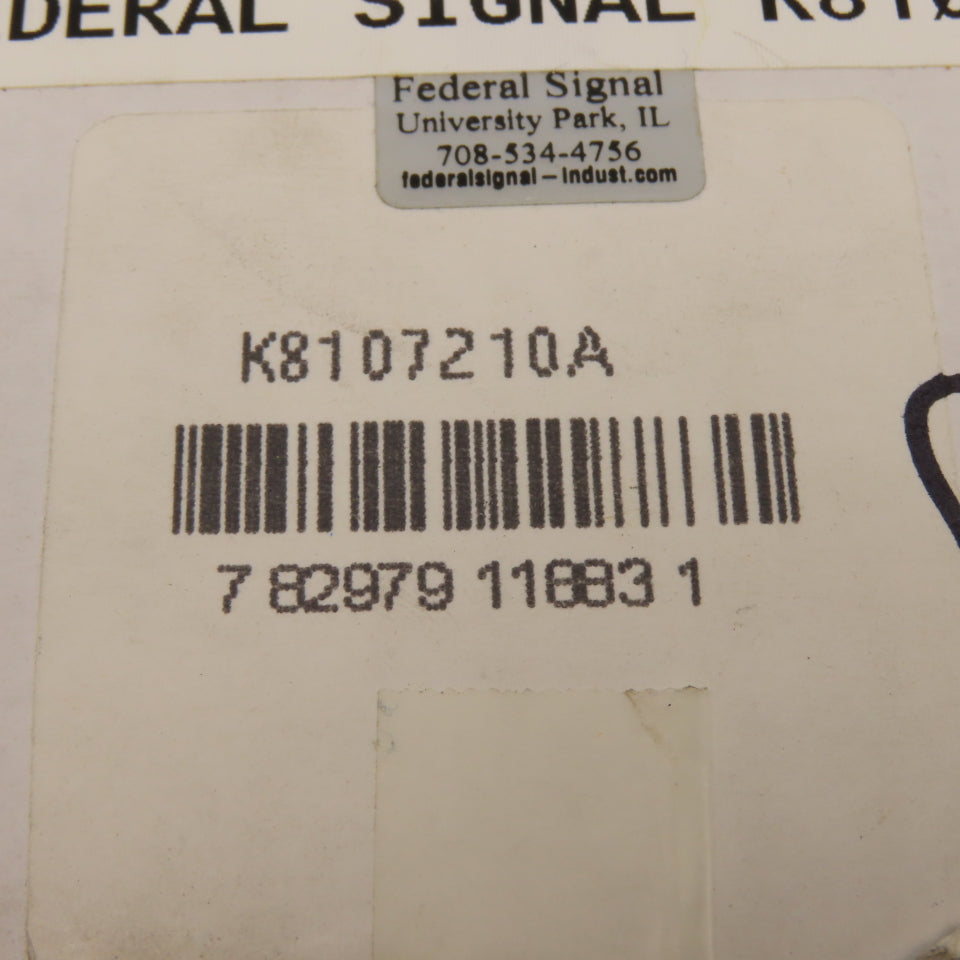 Federal Signal K8107210A 30V 27W Bayonet Incandescent Light Bulb Lot Of 4