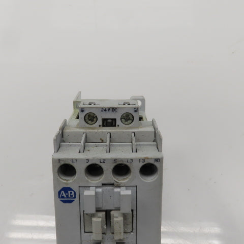 Allen Bradley 100-C09Z*10 Ser A Contactor 600VAC 24VDC Coil W/193-EA1DB Lot Of 2