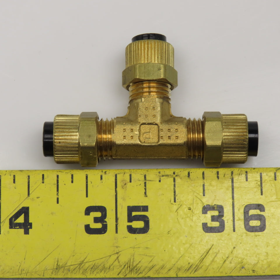 Parker 164P-4 1/4" Brass Compression TEE Fitting 150PSI