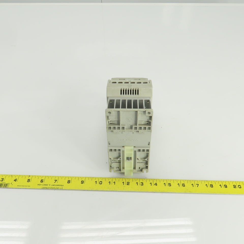 Allen Bradley 160-BA03NSF1P1 Ser C Speed Controller 1HP/0.75KW FRN7.06 380-460V