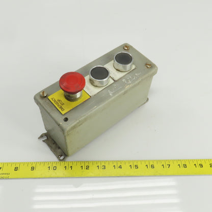 Allen Bradley 800M-XAS 3 Push Button Electrical Enclosure W/ E-Stop Pendant 300V