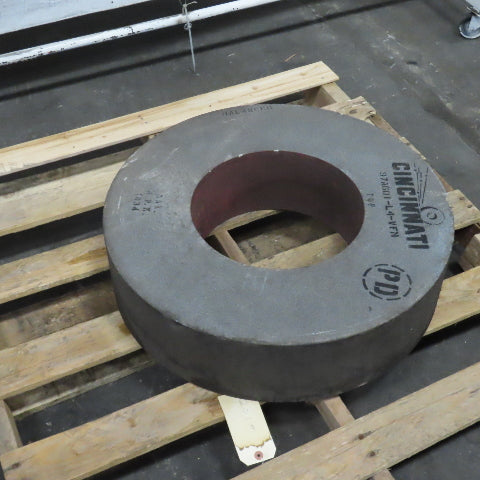 Cincinnati 97A601-L4-VFM 24" x 6" Centerless Grinding Wheel 12" Arbor 1034RPM