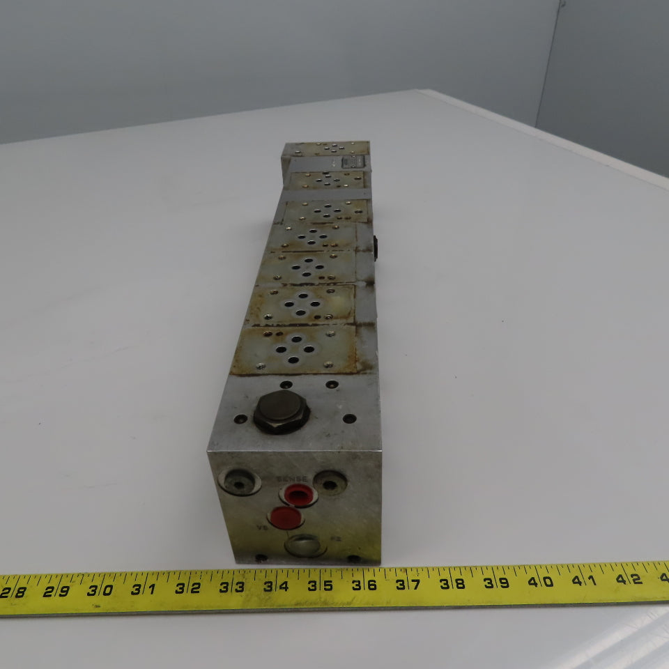 Vickers MCD-3059-12 DG4V Series 7 Valve Manifold Block