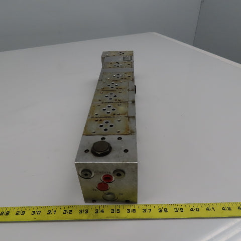 Vickers MCD-3059-12 DG4V Series 7 Valve Manifold Block