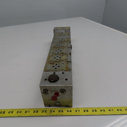 Vickers MCD-3059-12 DG4V Series 7 Valve Manifold Block