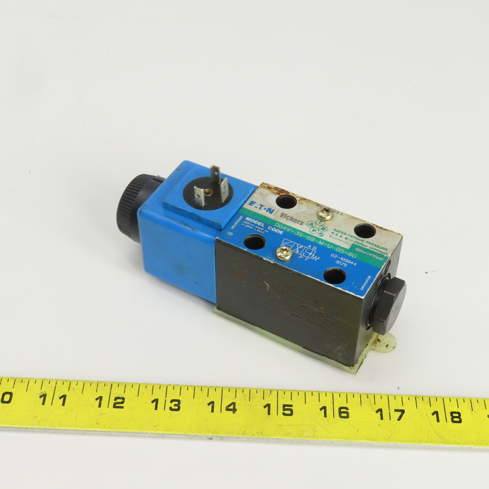 Eaton DG4V-3S-6B-M-U-B5-60 4/2 Position Solenoid Hydraulic Valve 120V 5000 PSI