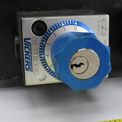 Vickers DG4V-3S-0A-M-U-B5-60 4/2 Solenoid Hydraulic Control Valve 5000PSI 120V