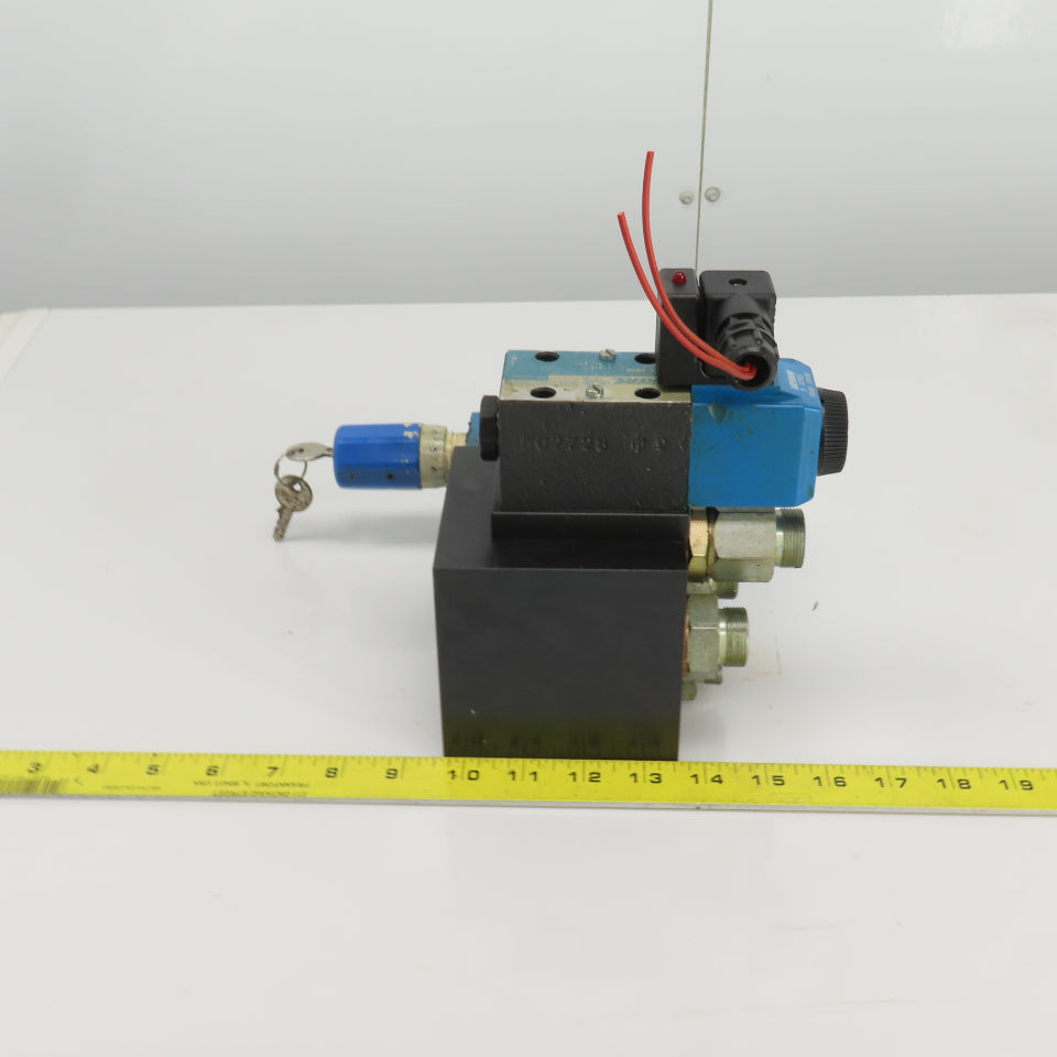 Vickers DG4V-3-0A-M-U-B6-60 4/2 Position Solenoid Hydraulic Valve 120V 5000PSI