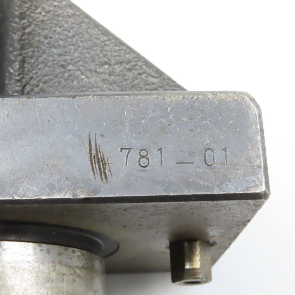 Star 781-01 CNC Lathe Turret Turning Bar Tool Holder 44mm Shank Lot of 2