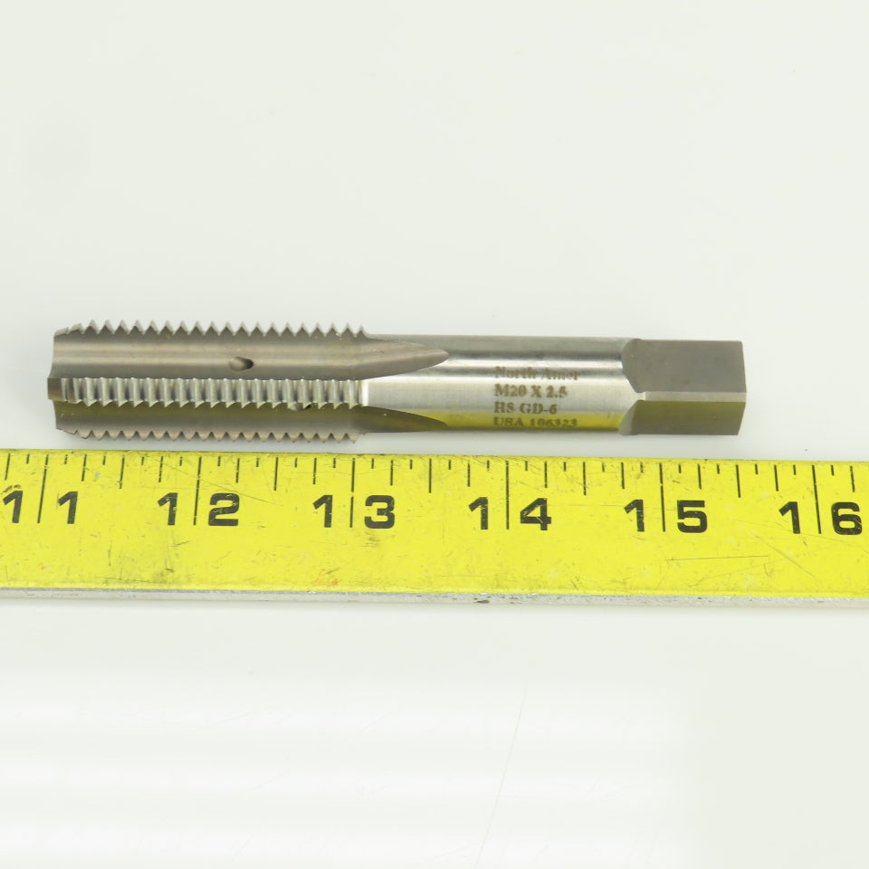 Noth American M20 x 2.5 Metric RH Straight 4 Flute Coolant Thru Plug Tap HSS
