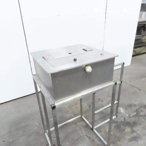 24 Gallon Stainless Steel Gravity Fed Testing Tank Fixture On Stand