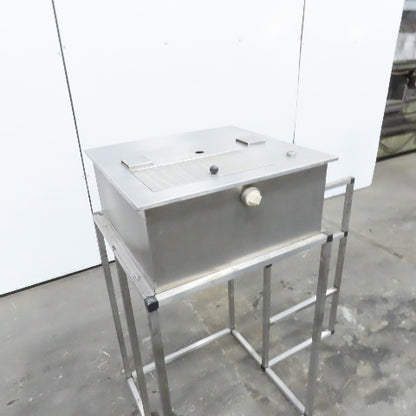 24 Gallon Stainless Steel Gravity Fed Testing Tank Fixture On Stand