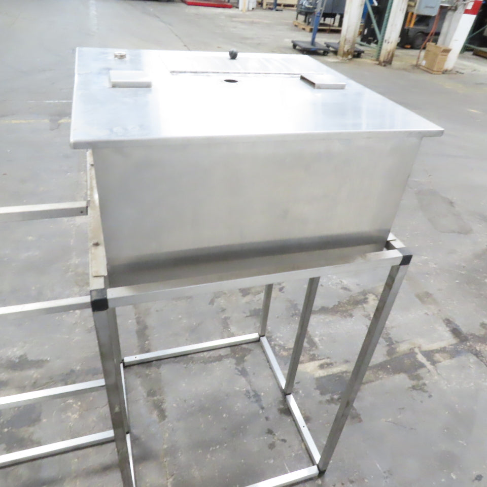 24 Gallon Stainless Steel Gravity Fed Testing Tank Fixture On Stand