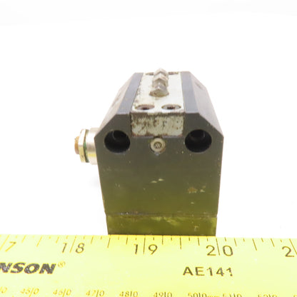 Kissling 54,810.103D53 3 Position Chisel Plunger Style Limit Switch Lot Of 4