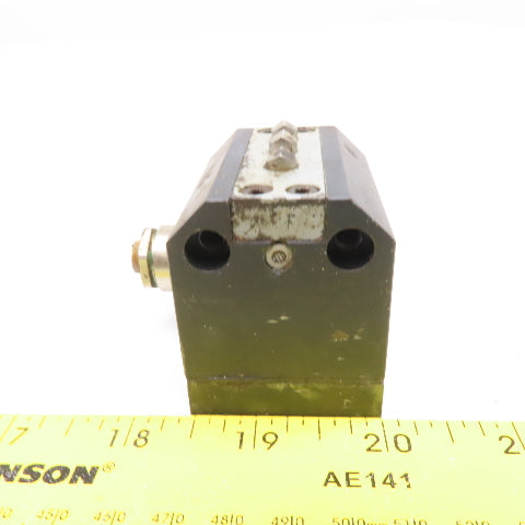 Kissling 54,810.103D53 3 Position Chisel Plunger Style Limit Switch Lot Of 4