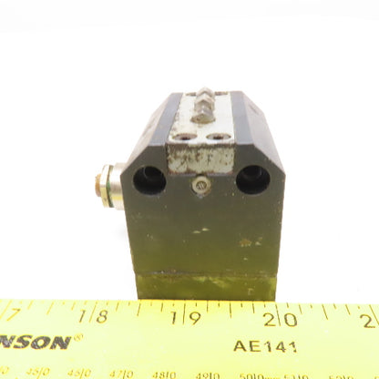 Kissling 54,810.103D53 3 Position Chisel Plunger Style Limit Switch Lot Of 4