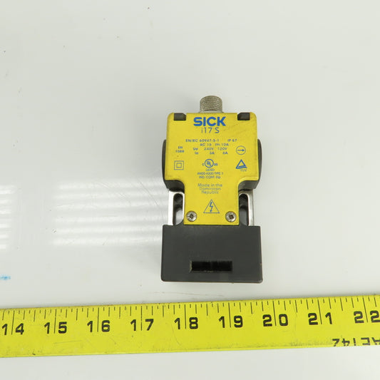 Sick i17-SA213S11 Electro-Mechanical Safety Switch 240V 2A 120V 4A