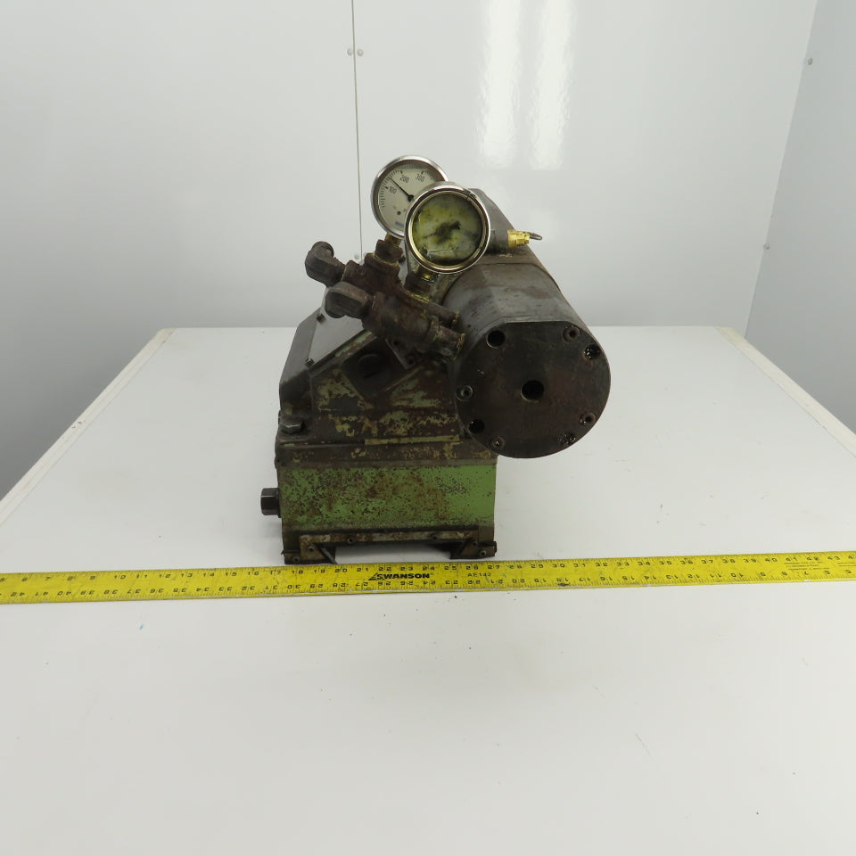 Okuma LB 15 CNC Lathe Hydraulic Tailstock W/Live Tool Base 14-1/4" x 9-3/4"