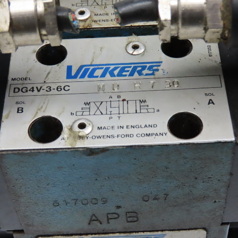 Vickers DG4V-3-6C-M-U-H7 30 5/3 Way Float Center Hydraulic Valve Bank Manifold