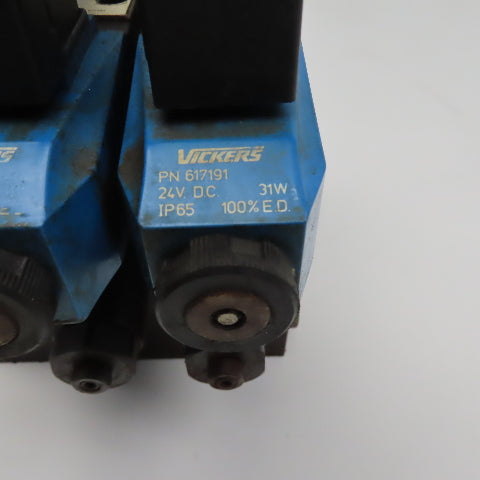 Vickers DG4V-3-6C-M-U-H7 30 5/3 Way Float Center Hydraulic Valve Bank Manifold