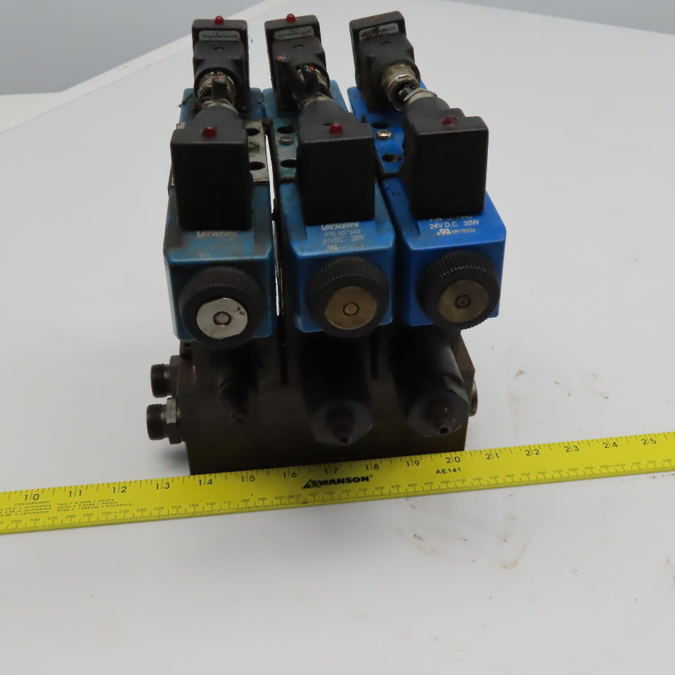 Vickers DG4V-3-6C-M-U-H7 60 5/3 Way Float Center Hydraulic Valve Bank Manifold