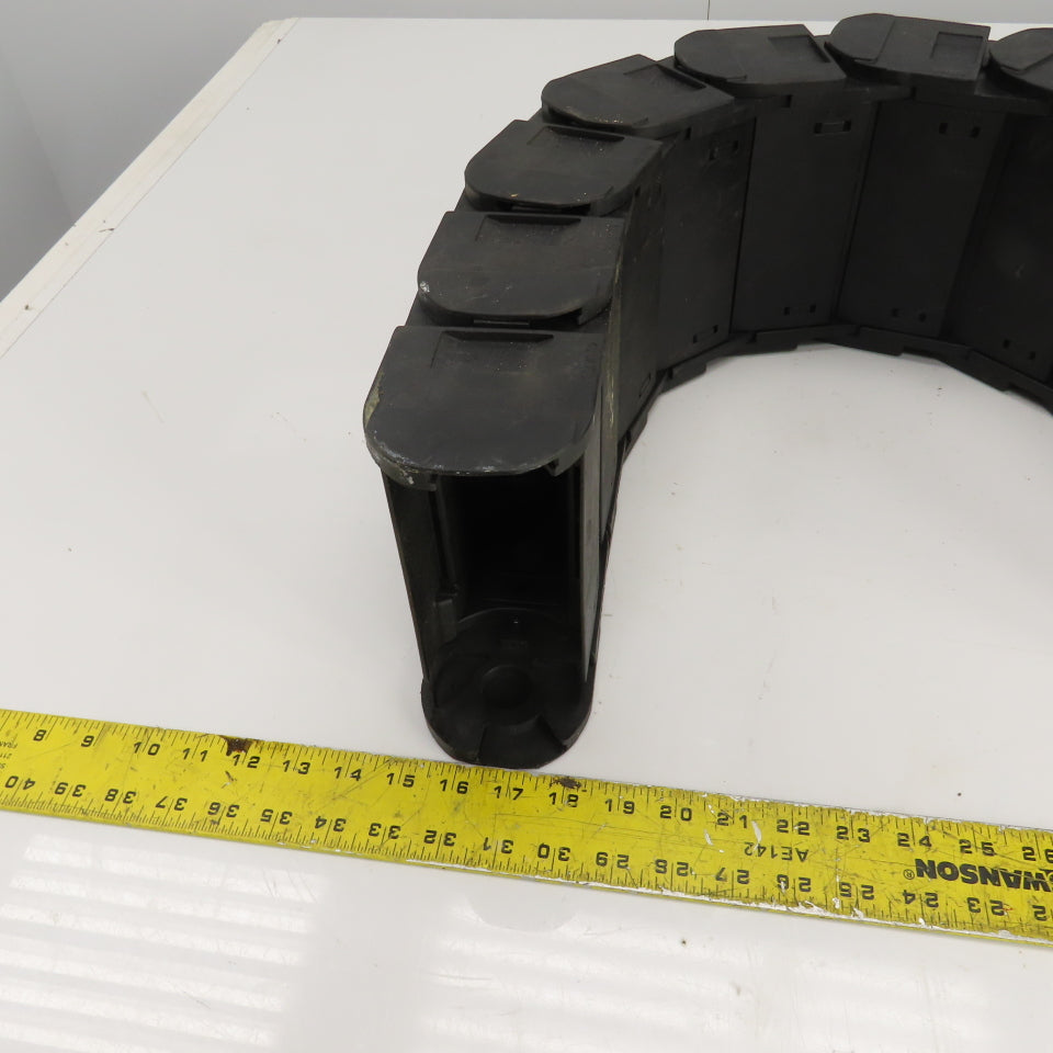 Igus 40.01.150 39" OAL Cable Carrier Energy Chain 5-3/4" x 2-3/4" ID Closed