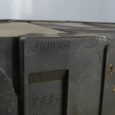 Igus 40.01.150 39" OAL Cable Carrier Energy Chain 5-3/4" x 2-3/4" ID Closed