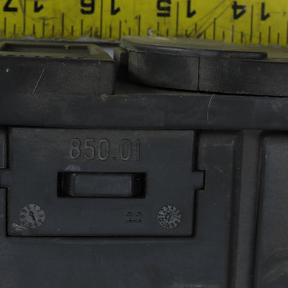 Igus 40.01.150 39" OAL Cable Carrier Energy Chain 5-3/4" x 2-3/4" ID Closed