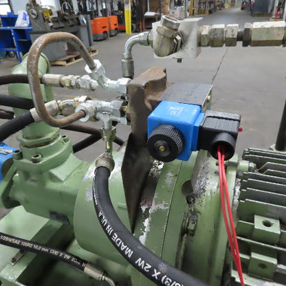 Vickers PVQ20B2RSE3S21CG30 70 USG Heated Baffled Hydraulic Tank 15Hp 460V 3Ph