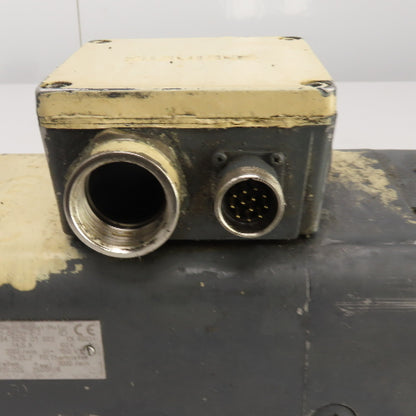 Siemens 1FT5072-0AC01-2-Z 10Nm 2000RPM 3Ph 150V AC 3Ph Permanent Magnet Motor