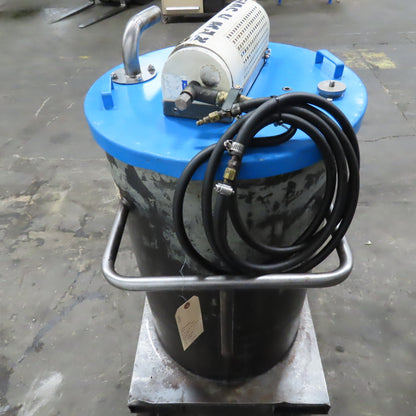 Cecor TX-55PL Mobile 55 Gallon Drum W/ Pneumatic Coolant Sump Vacuum Assembly
