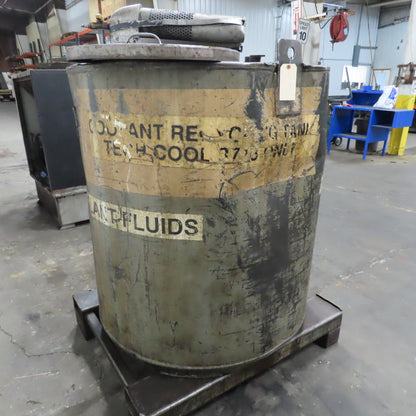 Clawson Tank Co. 330 Gallon Pneumatic Vacuum Coolant Cleanup Storage Tank